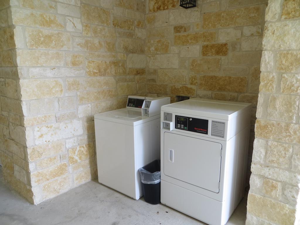 Hotel Texas Cuero المظهر الخارجي الصورة